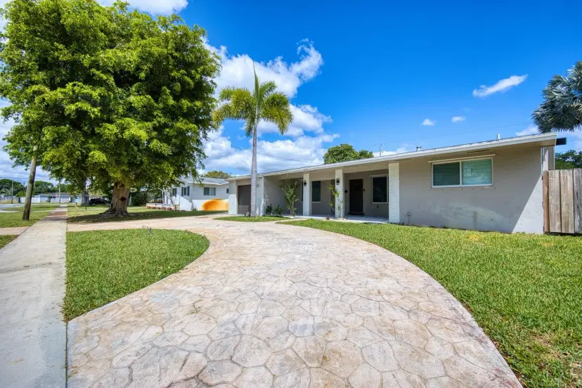 Picture of 5251 SW 4Th Street, Plantation FL 33317