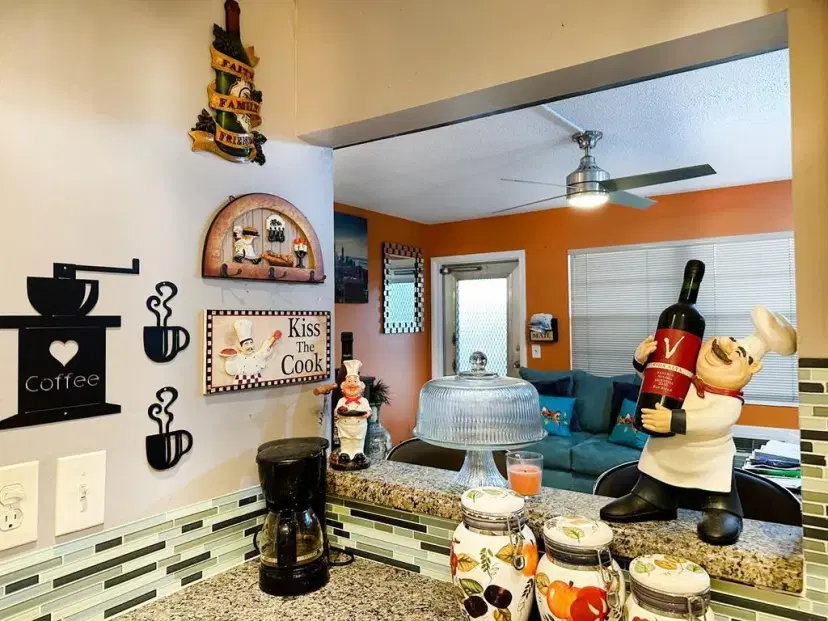Picture of 116 Bedford 116, West Palm Beach FL 33417