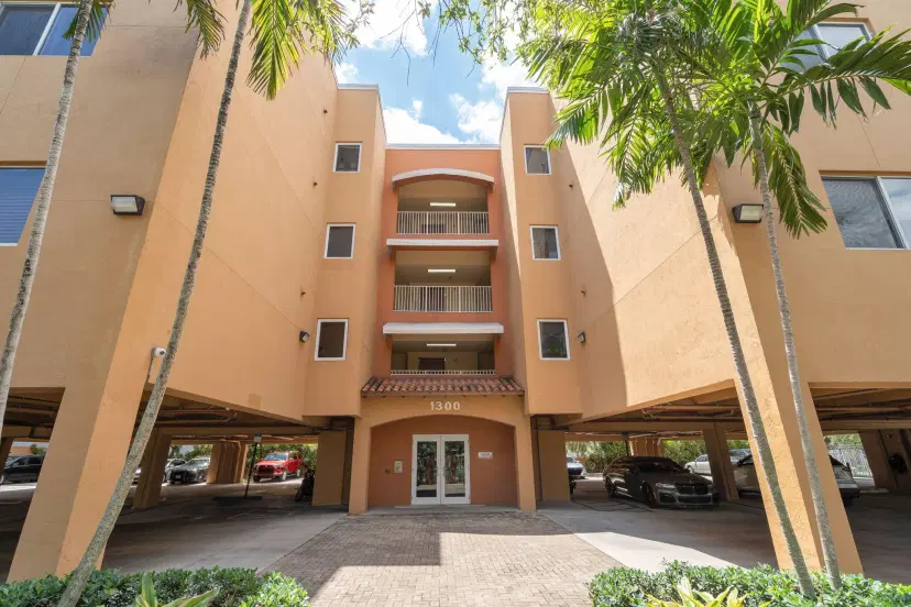 Picture of 1300 NE 109Th Street 207, Miami FL 33161