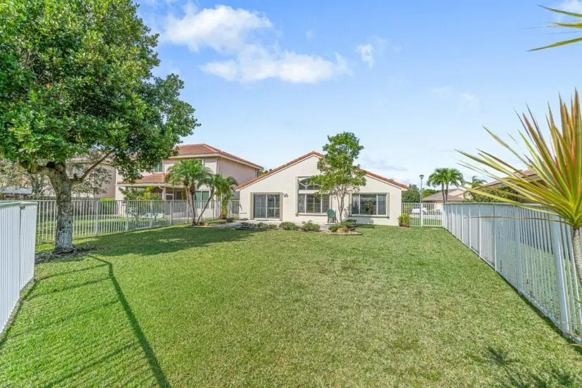 Picture of 4692 Saint Simon Dr, Coconut Creek FL 33073