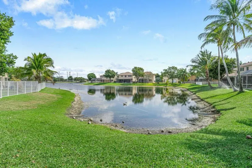 Picture of 4692 Saint Simon Dr, Coconut Creek FL 33073