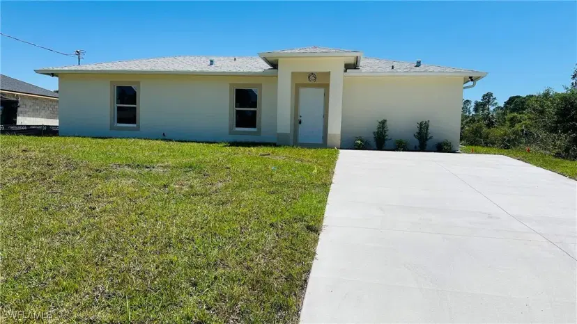 Picture of 3307 40Th St W, Lehigh Acres FL 33971