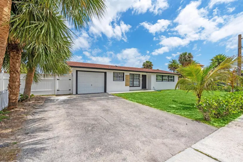 Picture of 3700 N Australian Avenue, West Palm Beach FL 33407