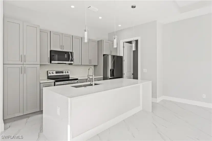 Picture of 1819 NW 19Th Ave, Cape Coral FL 33993