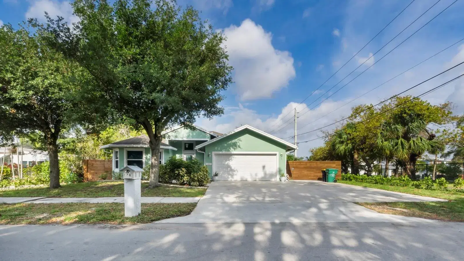 Picture of 4521 SW 25Th Ave, Fort Lauderdale, FL 33312