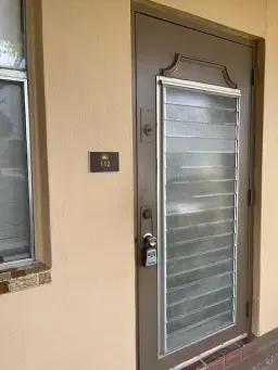 Picture of 9081 Sunrise Lakes Boulevard 112, Sunrise, FL 33322