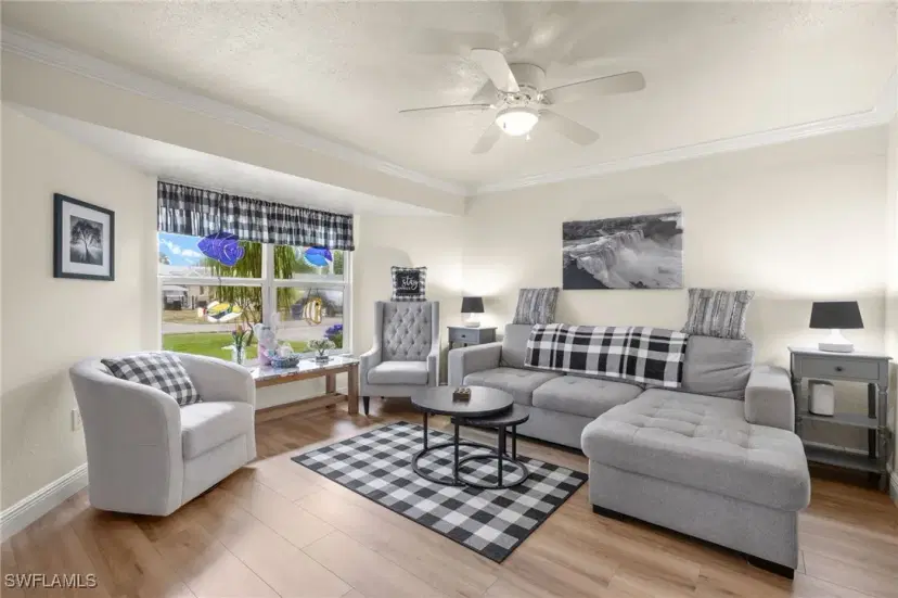 Picture of 1028 Edgemere Dr, Fort Myers FL 33919