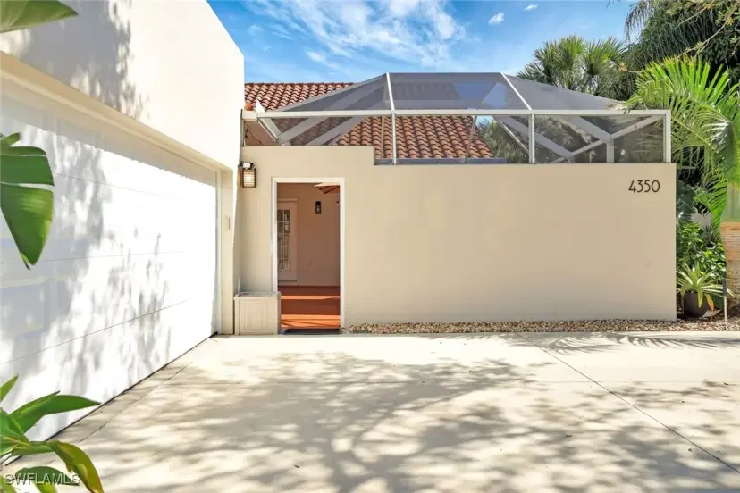 Picture of 4350 Covey Cir 7A, Naples FL 34109