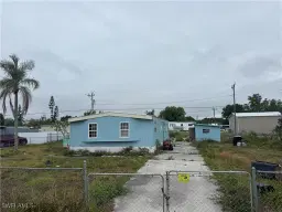 Picture of 8190 Everhart Dr, North Fort Myers, FL 33917