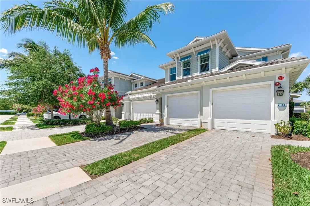 Picture of 6948 Avalon Cir 604, Naples, FL 34112