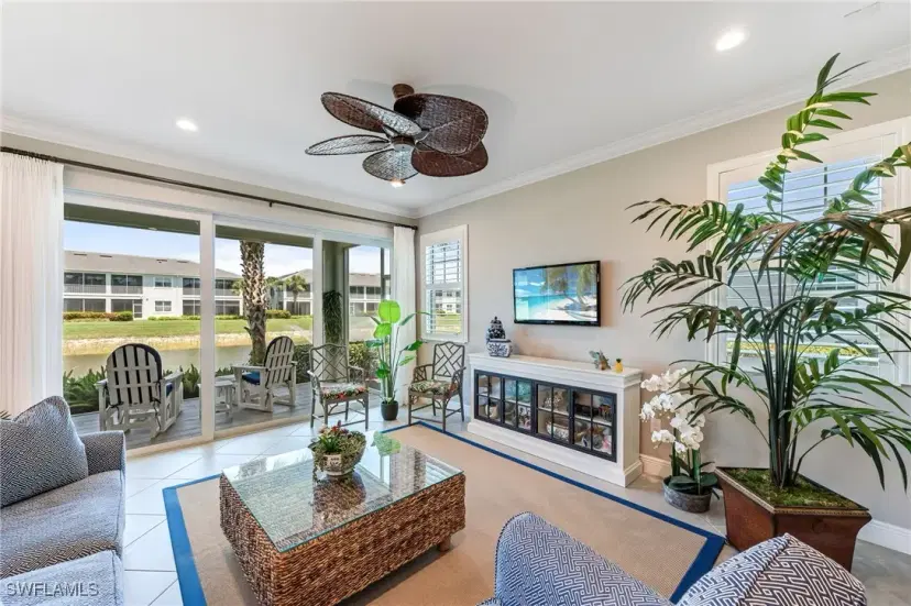 Picture of 6948 Avalon Cir 604, Naples FL 34112