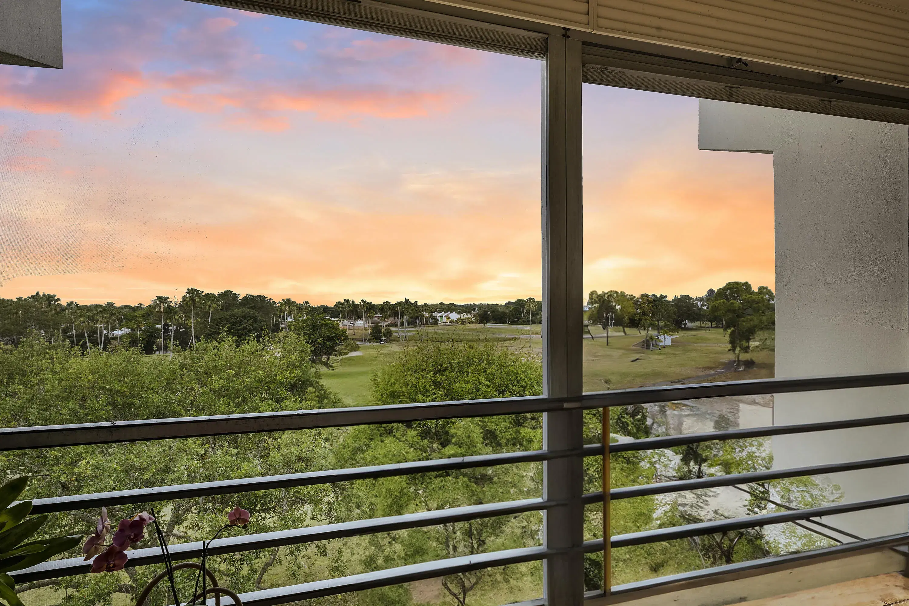 Picture of 3951 Via Poinciana 512, Lake Worth, FL 33467