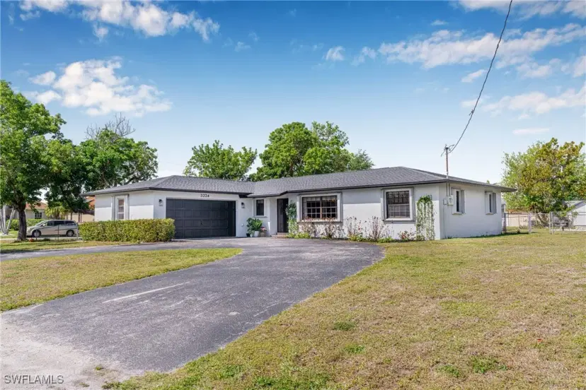 Picture of 3224 SE 4Th Pl, Cape Coral FL 33904