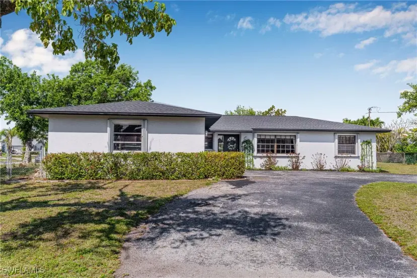 Picture of 3224 SE 4Th Pl, Cape Coral FL 33904