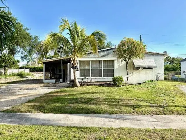 Picture of 571 Tallulah Road, Lake Worth FL 33462