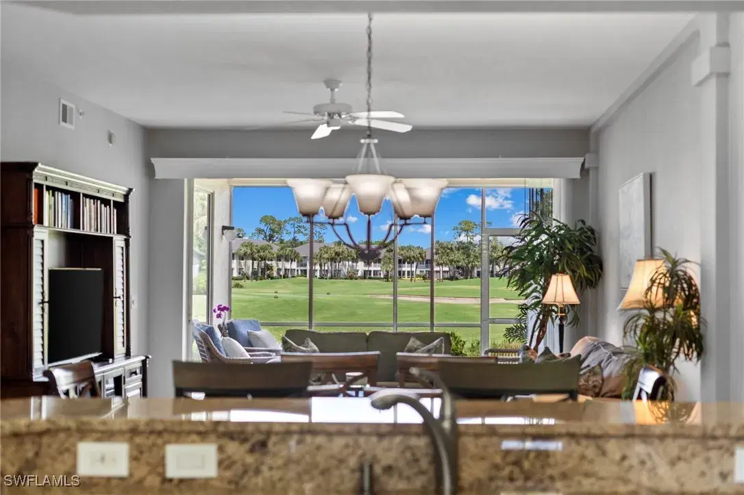 Picture of 2215 Chesterbrook Ct 101, Naples, FL 34109