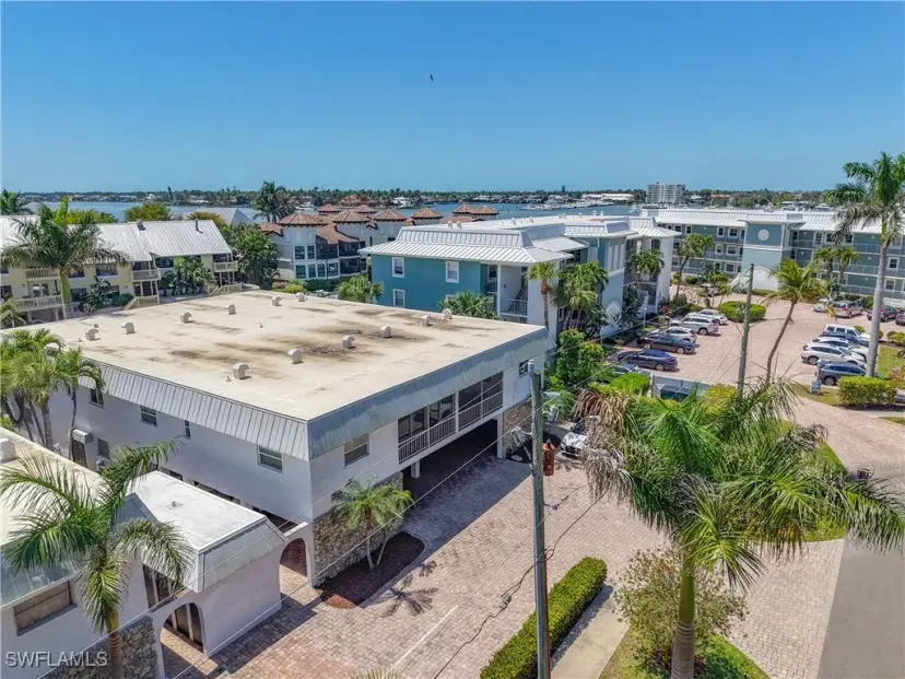 Picture of 1320 Blue Point Ave 2, Naples FL 34102