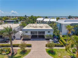 Picture of 1320 Blue Point Ave 2, Naples, FL 34102