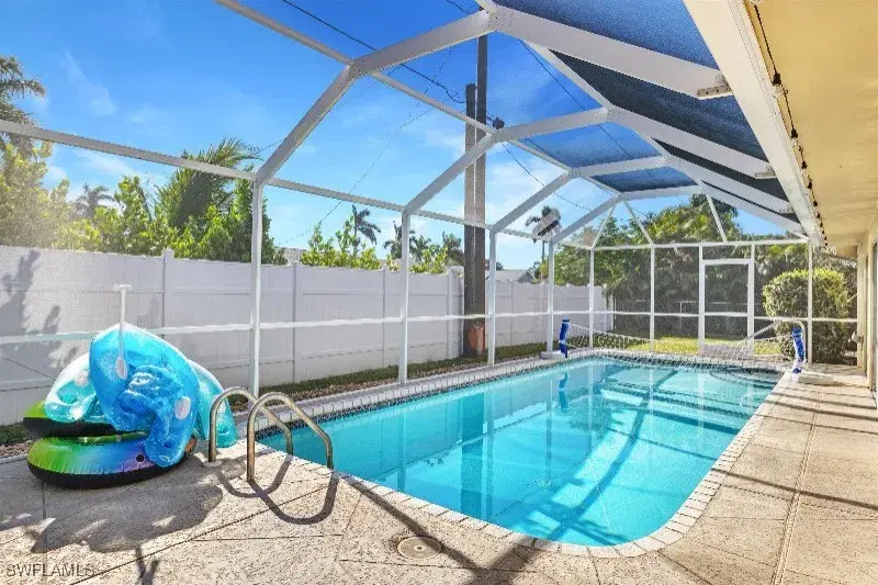 Picture of 5047 Northampton Dr, Fort Myers FL 33919