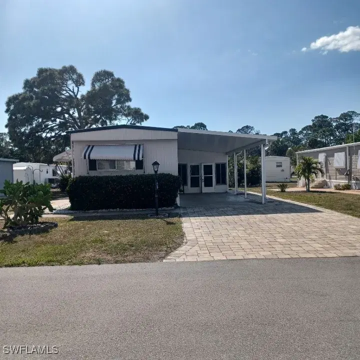 Picture of 27586 Hale Dr, Bonita Springs FL 34135
