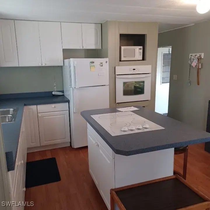 Picture of 27586 Hale Dr, Bonita Springs FL 34135