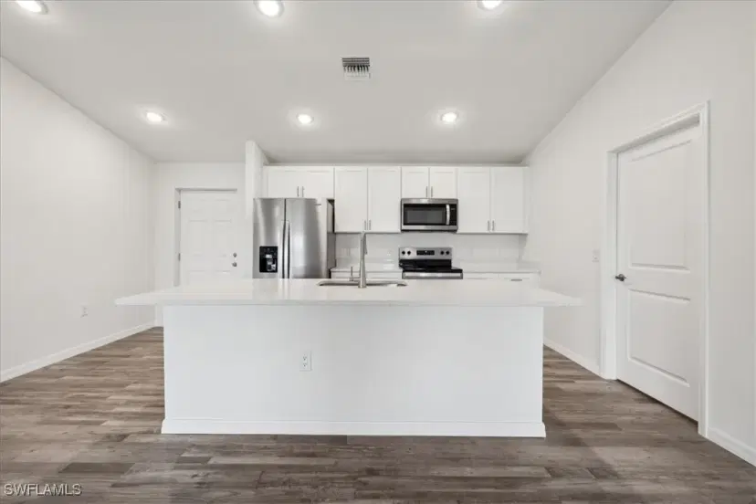 Picture of 2104 NW 16Th Pl, Cape Coral FL 33993