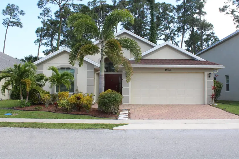 Picture of 9553 Seaspray Dr Drive, Fort Pierce FL 34945