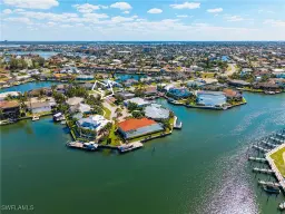 Picture of 467 Kendall Dr, Marco Island, FL 34145