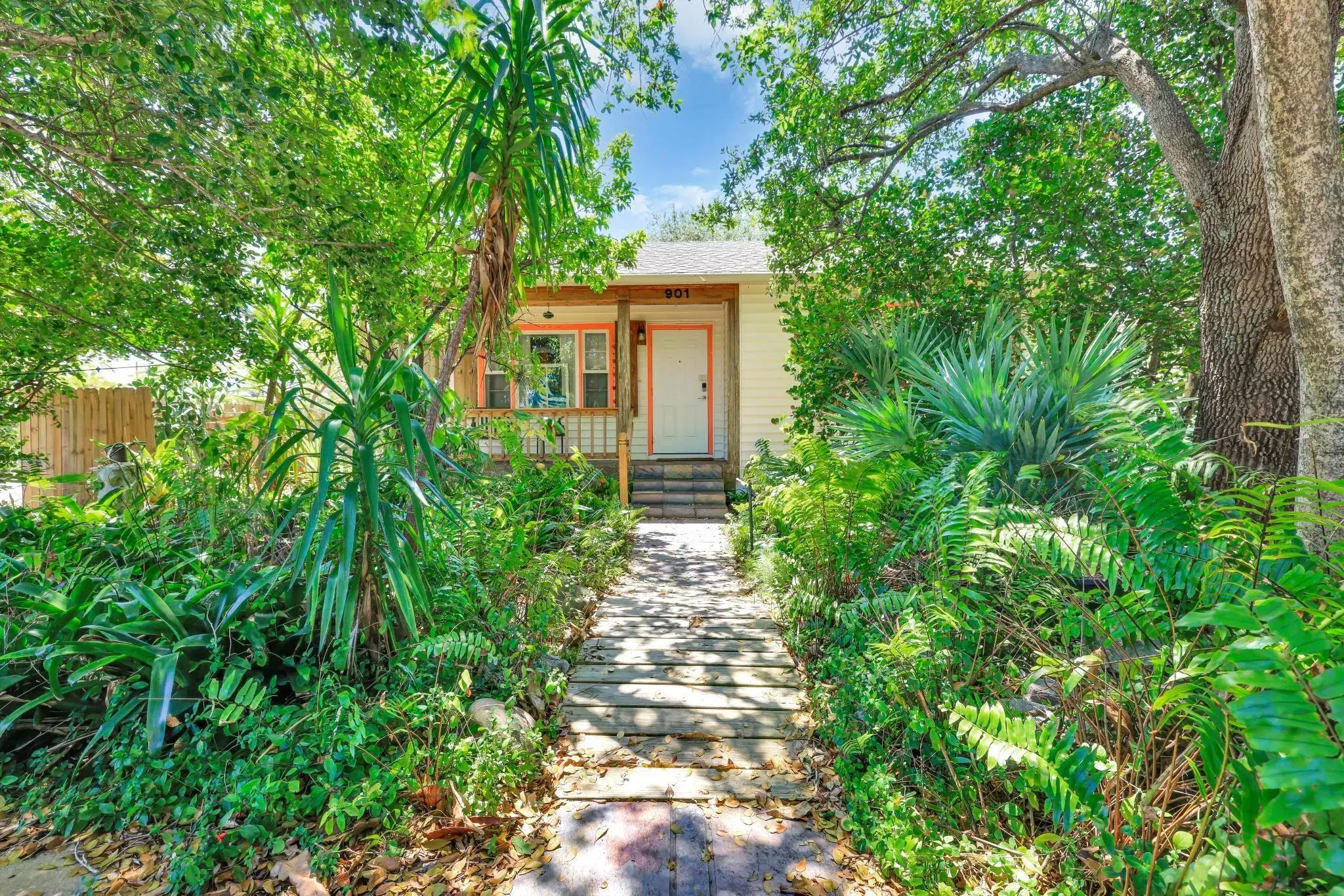 Picture of 901 18Th Avenue N, Lake Worth Beach, FL 33460