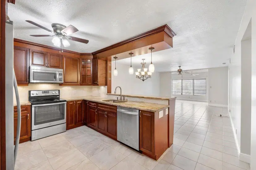 Picture of 18771 Stewart Cir 3, Boca Raton FL 33496