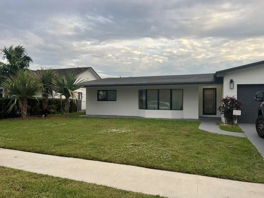 Picture of 11000 NW 15Th St, Pembroke Pines, FL 33026