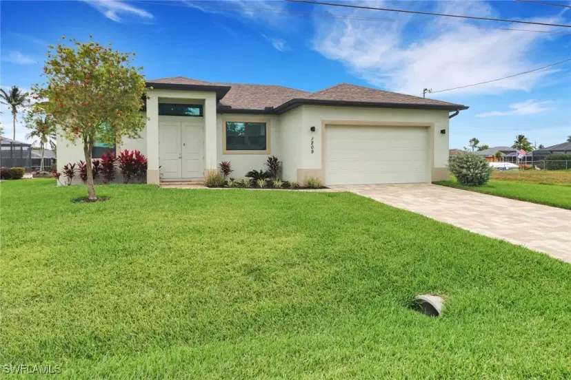 Picture of 1209 SE 14Th St, Cape Coral FL 33990