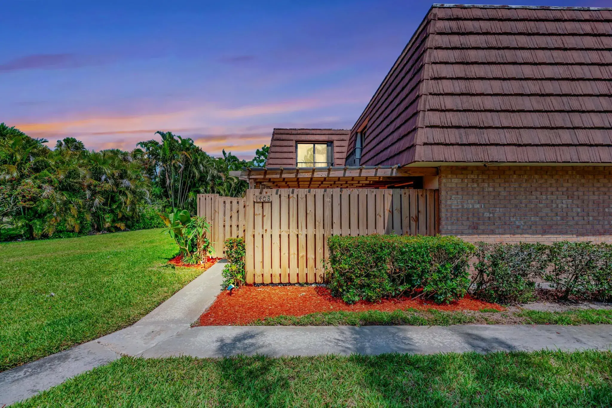 Picture of 1408 14Th Lane, Palm Beach Gardens, FL 33418