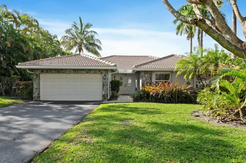 Picture of 10010 NW 11Th Mnr, Coral Springs FL 33071