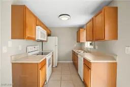 Picture of 423 NE 14Th Pl, Cape Coral, FL 33909