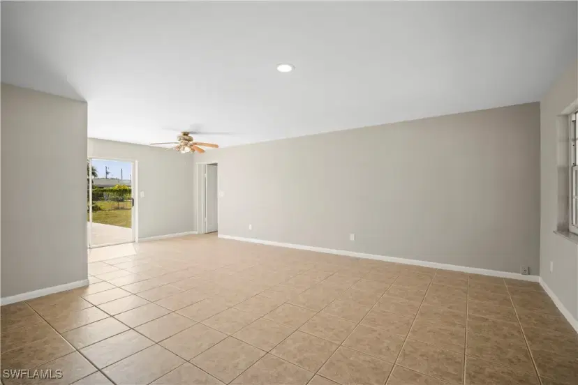 Picture of 423 NE 14Th Pl, Cape Coral FL 33909