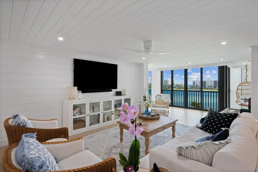 Picture of 19800 Sandpointe Bay Drive S 510, Tequesta FL 33469
