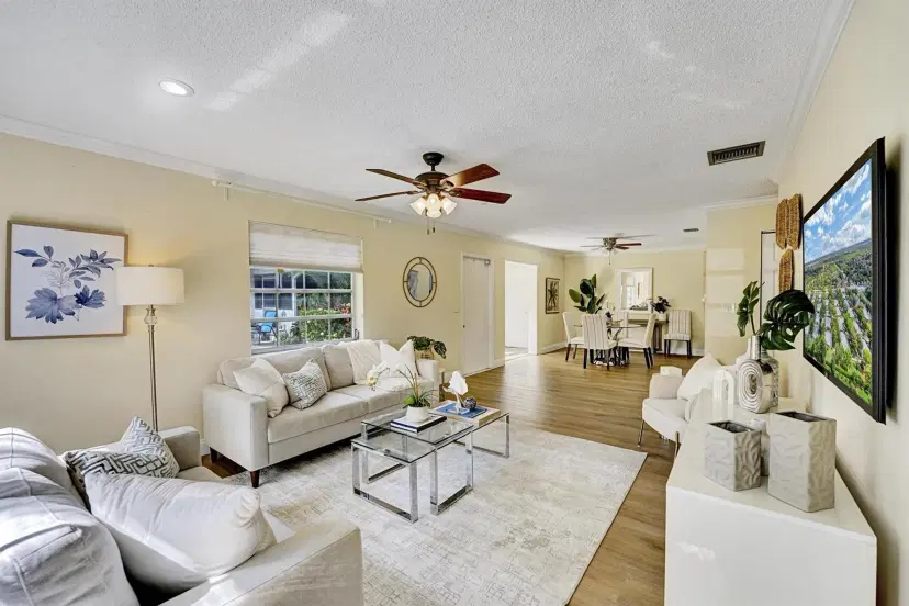 Picture of 10145 40Th Way # 235, Boynton Beach FL 33436
