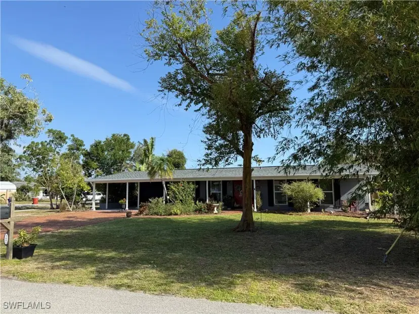 Picture of 1605 Oakley Ave, Fort Myers FL 33901