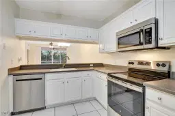 Picture of 326 Bradstrom Cir 103F, Naples, FL 34113