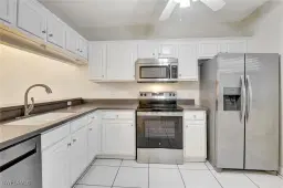 Picture of 326 Bradstrom Cir 103F, Naples, FL 34113