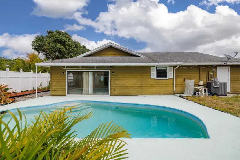 Picture of 246 SE Ila Street, Stuart FL 34994