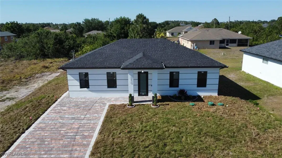 Picture of 3212 12Th St Sw, Lehigh Acres, FL 33976