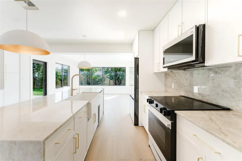 Picture of 812 SE 9Th Terrace, Deerfield Beach FL 33441