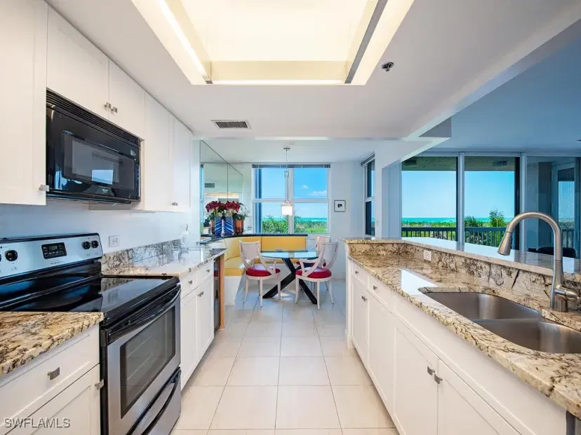 Picture of 6585 Nicholas Blvd 503, Naples FL 34108