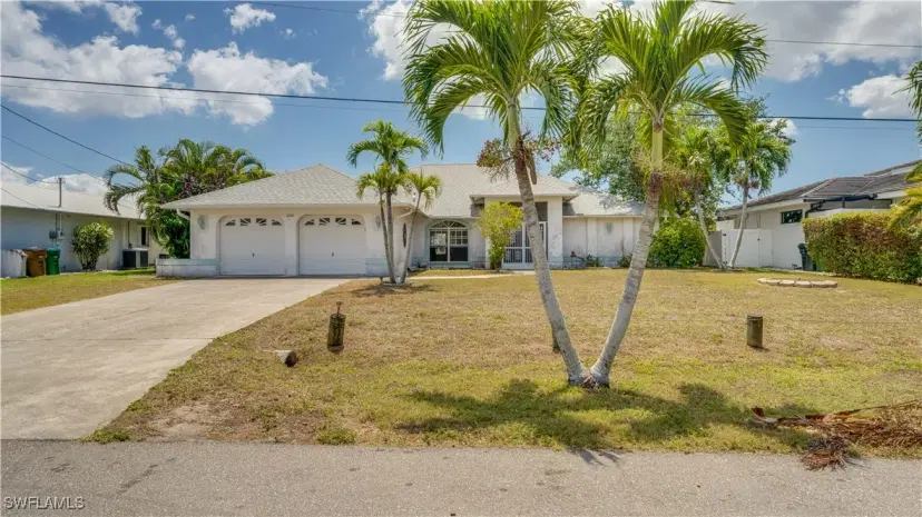 Picture of 1024 SE 14Th Ter, Cape Coral FL 33990