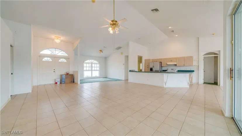 Picture of 1024 SE 14Th Ter, Cape Coral FL 33990