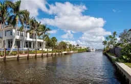 Picture of 601 15Th Ave S, Naples, FL 34102