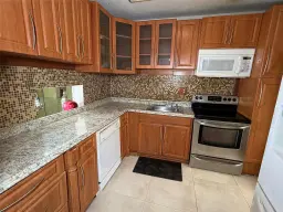 Picture of 1101 NW 58Th Ter 103, Sunrise, FL 33313