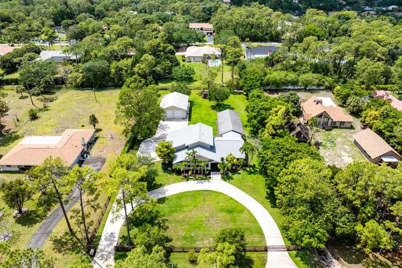 Picture of 6019 NW 69Th Way, Parkland, FL 33067